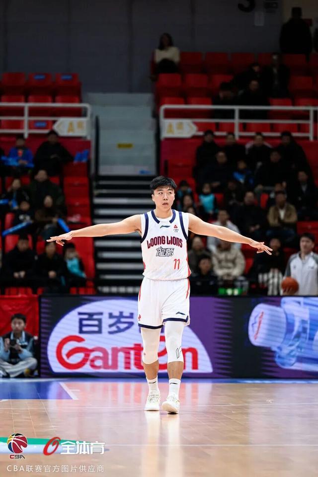 kaiyun-前行无畏丨CBA常规赛第十九轮 — 客场鏖战险胜青岛，斩获三连胜！